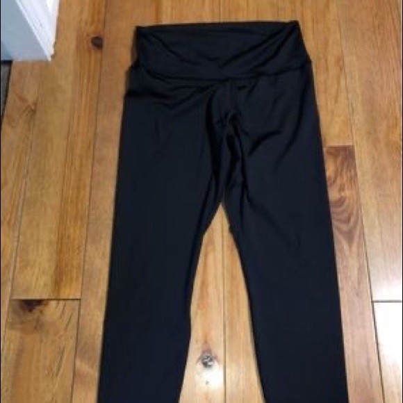 Yoga Nike leggings never worn size L - Picture 2 of 4